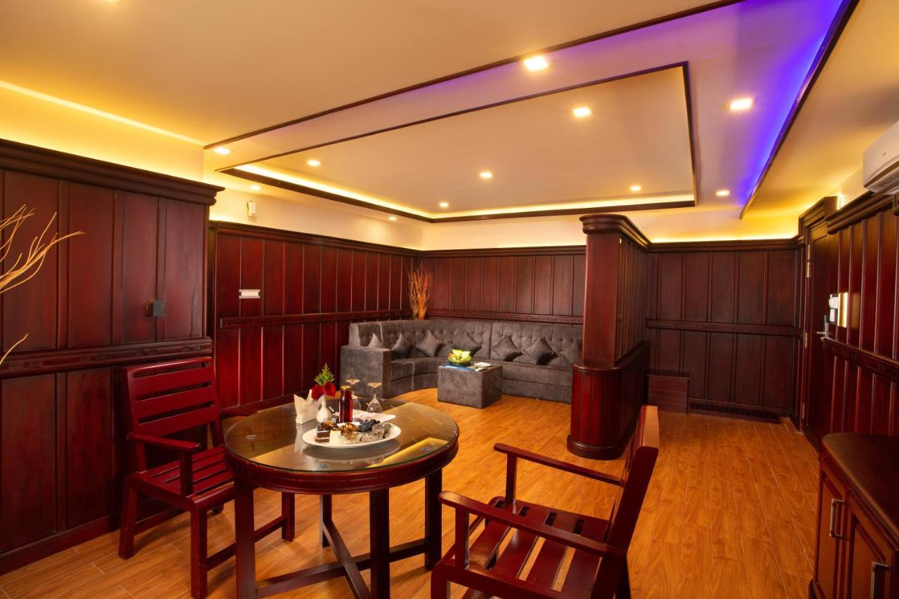 सहारा Coorg Cliffs 4*